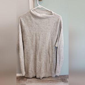 Small Gentle Fawn cozy pull over sweater
